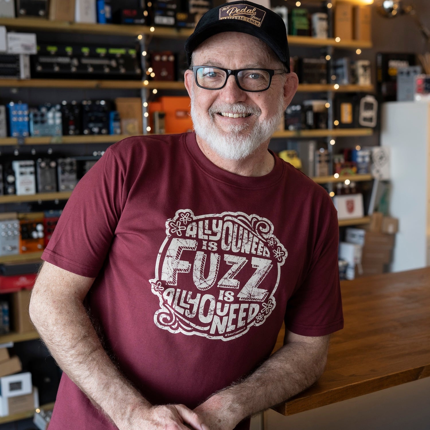 Festival Fuzz T-Shirt - Burgundy / Vintage Cream