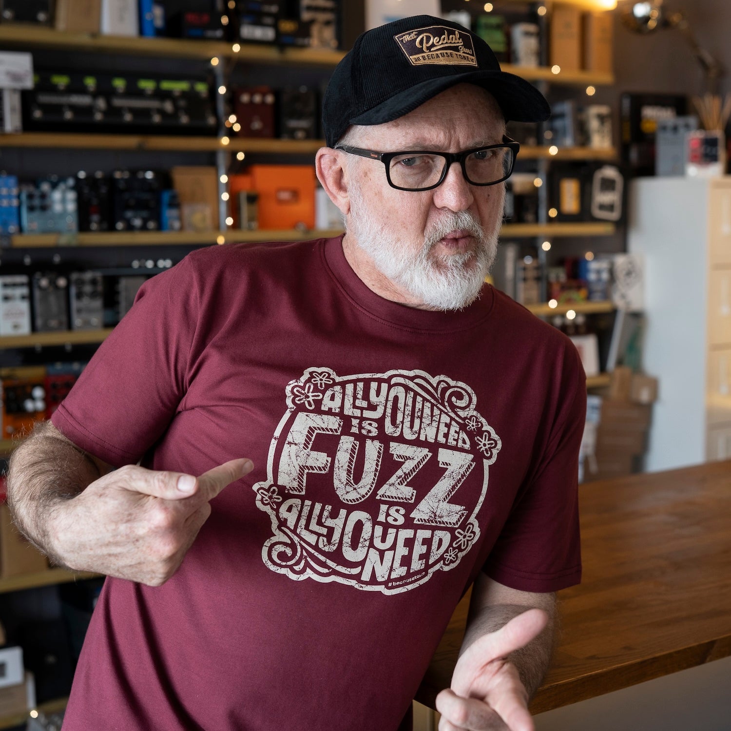 Festival Fuzz T-Shirt - Burgundy / Vintage Cream