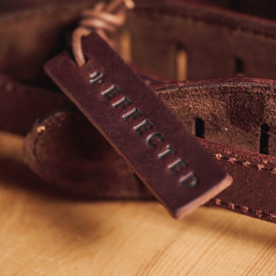 EFFECTED guitar strap leather tag