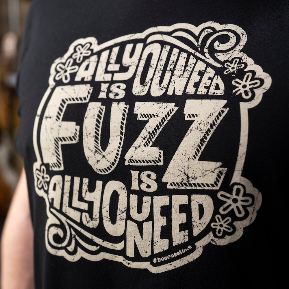 Festival Fuzz T-Shirt - Black / Cream